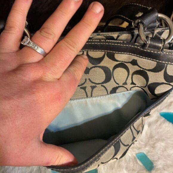 Coach purse (4107)  - Picture 10 of 16